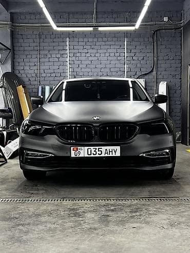 фары outback: BMW 5 series: 2018 г., Седан — 1