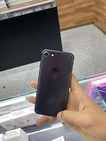 iphone 8 plus: IPhone 7, Б/у — 2
