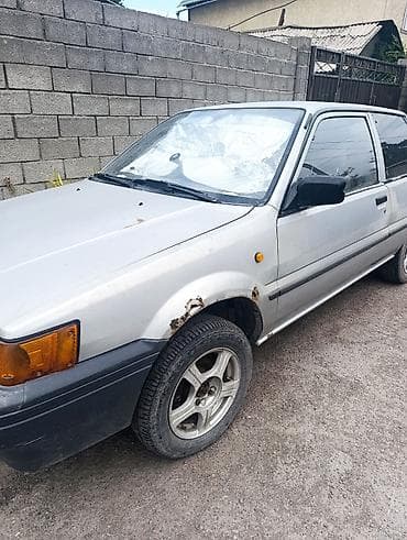 Продажа авто: Nissan Sunny: 1989 г., 1.4 л, Механика, Бензин, Хэтчбэк — 2