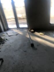 в офис: Сатам Офистик 61 кв. м, Ремонтсуз, Эмерексиз, Көп кабаттуу имарат, 1 кабат — 3