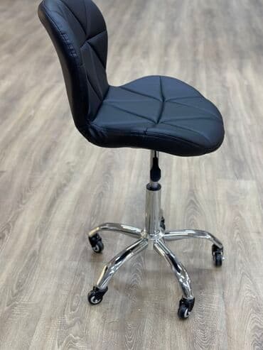 визажное кресло: Стулья ракушка Регулировка: по высоте Механизм регулировки — 3