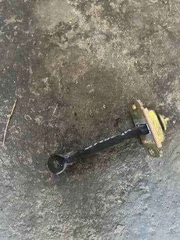 продать швейную машинку на запчасти: Mazda 6 ограничитель двери, Мазда 6 дверной ограничитель — 1