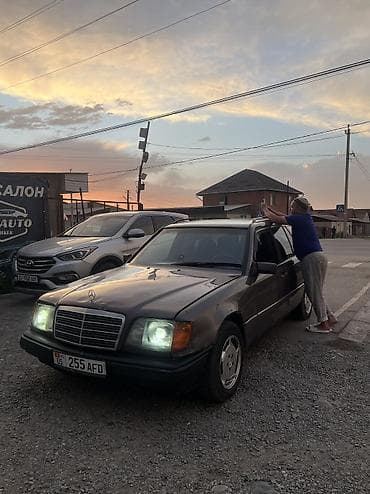 b v d: Mercedes-Benz E-Class: 1994 г., 2.2 л, Автомат, Газ, Универсал — 1