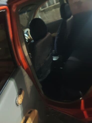 мазда 3 2005: Nissan Micra: 2002 г., 1.4 л, Бензин, Хэтчбэк — 6