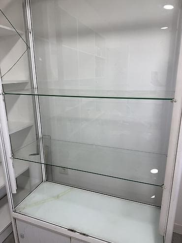 Торговое оборудование: Витрина Для косметики, С ящиками, 200 см * 100 см * 45 см, Б/у — 3