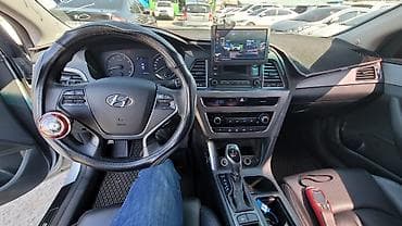 Hyundai Sonata: 2017 г., 2 л, Автомат, Газ, Седан