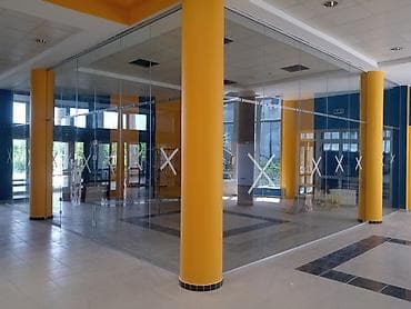 Буюртмага терезелер: Буюртмага Бүтүндөй айнектен жасалган тосмо, Офис үчүн, Брондолгон айнек, Монтаждоо, Демонтаждоо, Акысыз өлчөө — 7