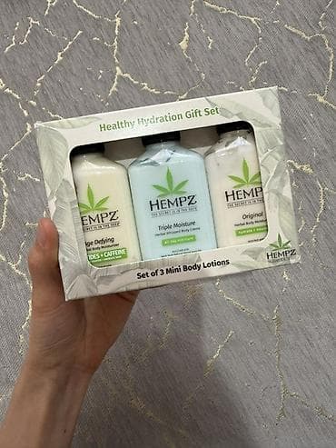 золотой ранет: Набор мини-лосьонов для тела HEMPZ — Healthy Hydration Gift Set (3 шт — 2