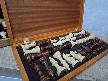 из дубая: Деревянные шахматы из дуба (большой размер) Размер доски: 48 × 48 см — 10