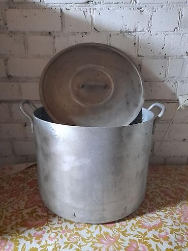 термо чайник: - Большая алюминиевая кастрюля объём 50 литров с крышкой и двумя — 1