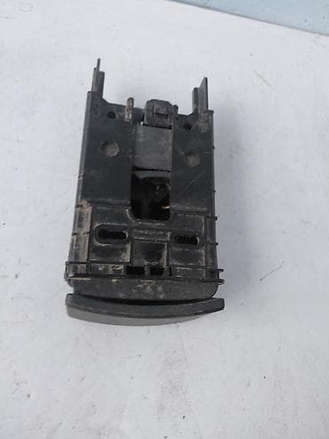 подстаканники для кулера: Подстаканник для Nissan X-Trail (T30/NT30) - Оригинальный выдвижной — 3