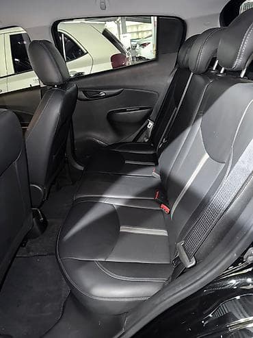 Продажа авто: Chevrolet Spark: 2020 г., 1 л, Автомат, Бензин, Хэтчбэк — 6