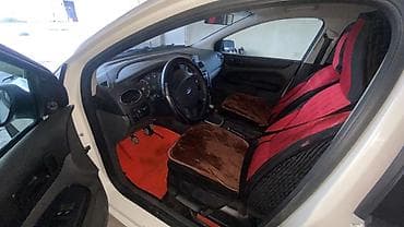 210 cdi: Ford Focus: 2006 г., 2 л, Ручные, Бензин, Универсал — 10