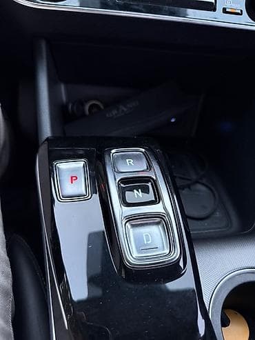 автом: Hyundai Sonata: 2019 г., 2 л, Автомат, Газ, Седан — 3