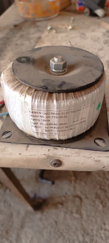 стол трансформер 2 в 1: Трансформатор напряжения, Сухие, Б/у — 1