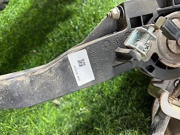 педаль газа: Педальный узел газа в сборе с тросом - Комплект: педаль акселератора — 4