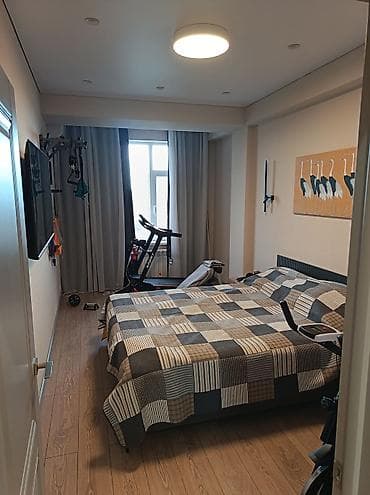 2‑комнатная квартира, 72 м², кухня 16 м². 12 этаж 12‑этажного дома — 8