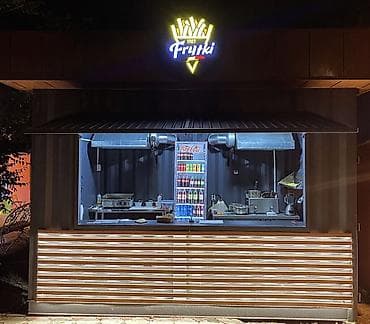 сдаю киоск: Продажа бизнеса Фастфуд : Бургеры, Вместе с: Оборудование и мебель — 1