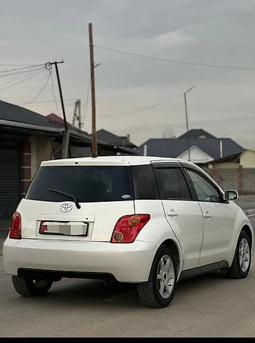 town ace: Toyota Ist: 2003 г., 1.3 л, Автомат, Бензин, Хэтчбэк — 5