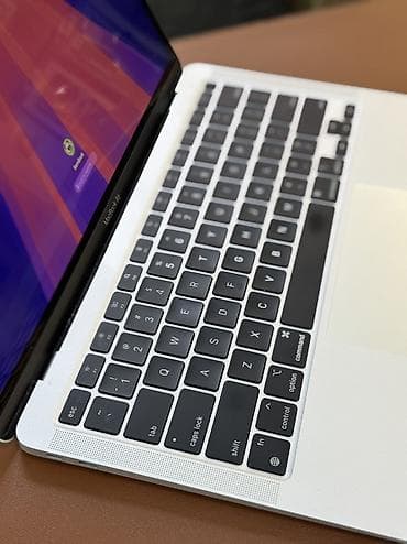 apple: Для программирования, Б/у, Apple M1, ОЗУ, RAM: 16 ГБ, В рассрочку — 7