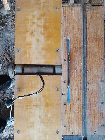 метражные ковры: Продаю станок работает — 2