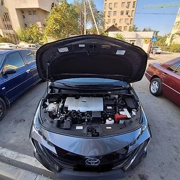 byd e9: Toyota Prius: 2019 г., Вариатор, Гибрид, Лифтбек — 6