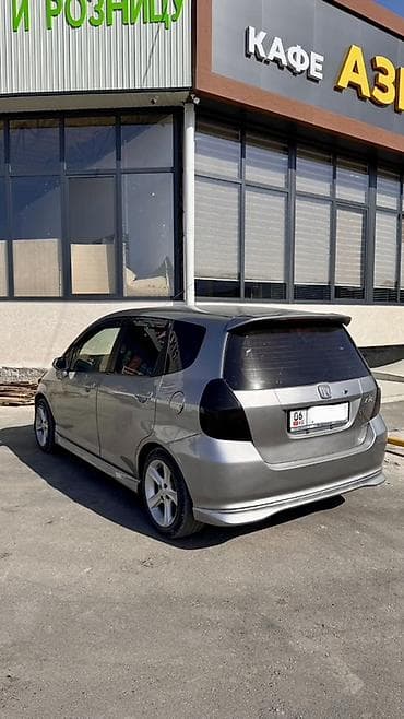 2 4 д: Honda Fit: 2003 г., 1.5 л, Вариатор, Бензин, Хэтчбэк — 3