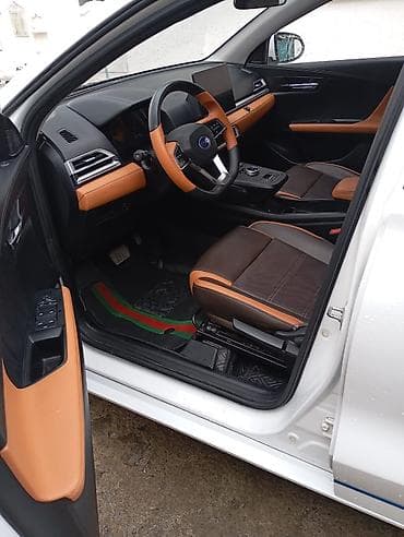 infinity fx: BYD E2: 2021 г., Автомат, Электромобиль, Хэтчбэк — 7