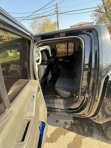 sprinter 416: Nissan Navara: 2011 г., Пикап — 6