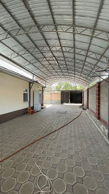 дом на панораме бишкек: Үй, 70 кв. м, 3 бөлмө, Риелтор, Косметикалык оңдоо — 2