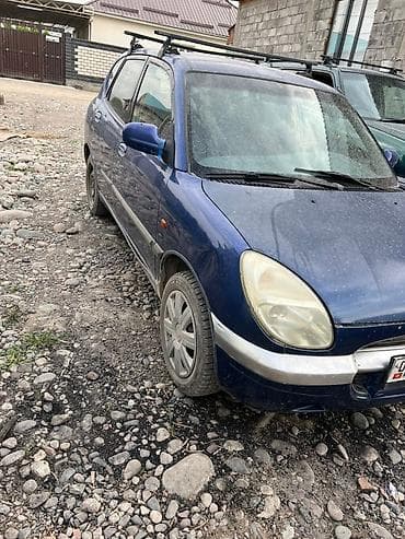 mitsubishi airtrack: Daihatsu Sirion: 2000 г., 1 л, Бензин — 2