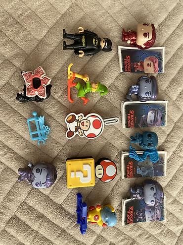 Детская гигиена и уход: Игрушки из Kinder joy Stranger things / Super Mario В наличии: 1 — 1