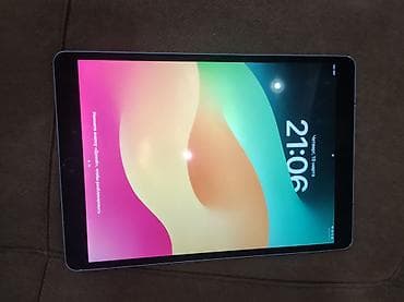 ipad pro m1: Планшет, Apple, память 64 ГБ, 10" - 11", Wi-Fi, Б/у, Классический цвет - Серебристый — 3