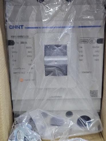 fix price: Электрический автомат, Трехфазные, Напряжение: 250 ампер — 3