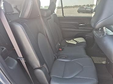 Продажа авто: Toyota Grand Highlander: 2024 г., 2.5 л, Гибрид, Кроссовер — 6