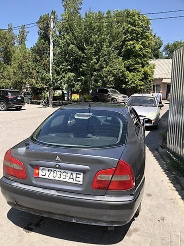 lider auto: Mitsubishi Carisma: 2004 г., 1.8 л, Механика, Бензин, Седан — 4
