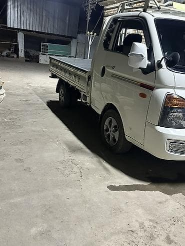 Hyundai Porter II (Porter 2) — компактный грузовой пикап с бортовой — 2