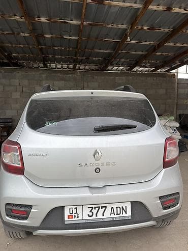 машино: Renault Sandero Stepway: 2017 г., 1.6 л, Автомат, Бензин, Хэтчбэк — 8