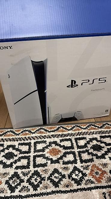 проектер: Игровая приставка Sony PlayStation 5 (PS5) - Модель: PlayStation 5 - — 1