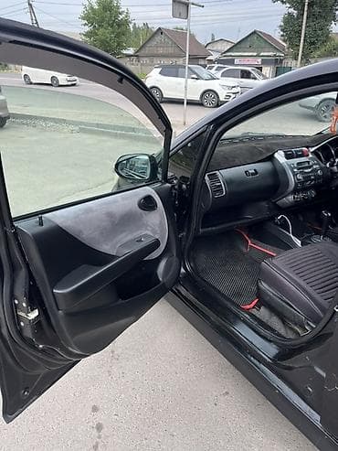 nonda jazz: Honda Fit: 2003 г., 1.3 л, Автомат, Бензин, Хэтчбэк — 10