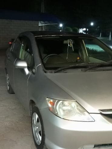 Honda City: 2004 г., Автомат, Бензин, Седан — 2