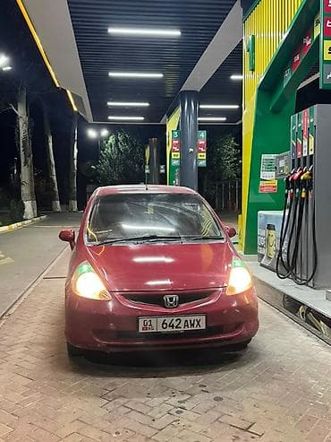 Унаа сатуу: Honda Fit: 2004 г., 1.5 л, Автомат, Бензин, Хетчбек — 1