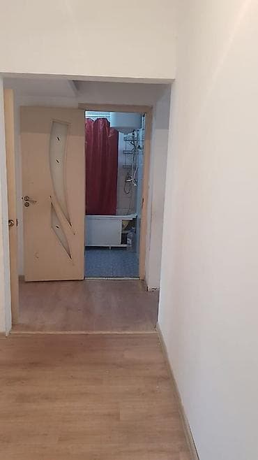 open space: Улан Сдается помещение Площадь: 54м2 Этаж: Цокольный Просторное — 8