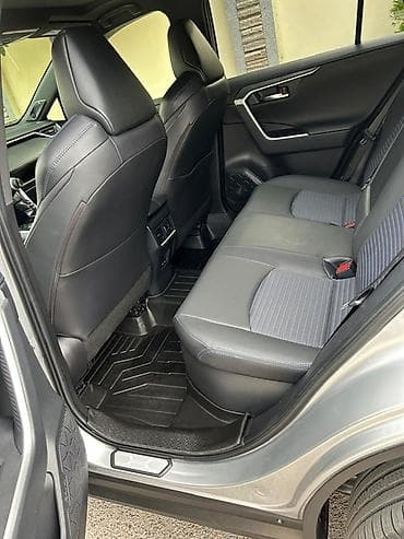 Продажа авто: Toyota RAV4: 2022 г., 2.5 л, Автомат, Гибрид, Кроссовер — 5
