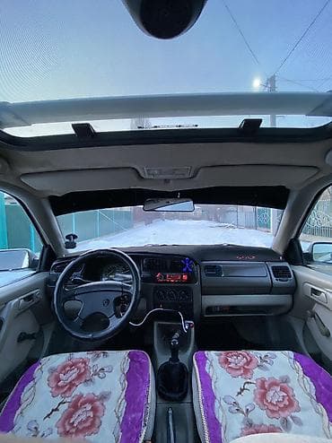 daewoo jentra: Volkswagen Vento: 1992 г., 1.8 л, Механика, Бензин, Седан — 7