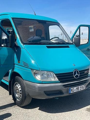 mb 100: Mercedes-Benz Спринтер: 2002 г., 2.2 л, Типтроник, Дизель, Фургон — 6