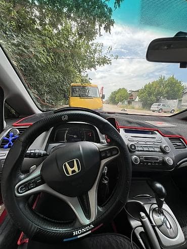 цивик 2007: Honda Civic: 2007 г., 1.8 л, Автомат, Бензин, Седан — 5