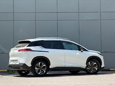 gac aion v plus 2025: Электромобиль Aion V Plus - Кузов: компактный кроссовер, белый цвет — 2