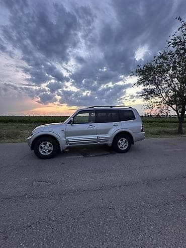 mini jack: Mitsubishi Pajero: 2001 г., 3.2 л, Автомат, Дизель, Внедорожник — 6