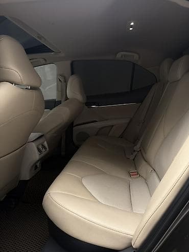 camry 55 гибрид: Toyota Camry: 2019 г., 2.5 л, Вариатор, Гибрид, Седан — 8